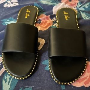 New black sandals